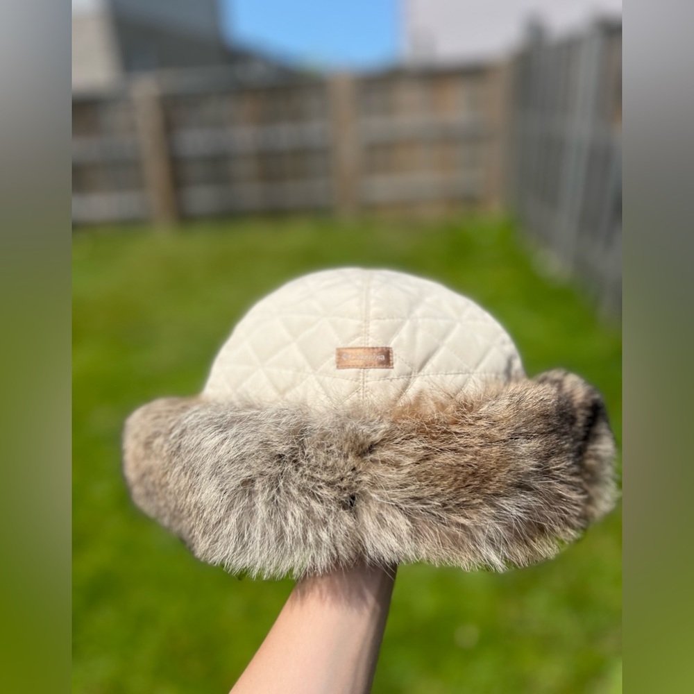 Columbia rabbit fur hat